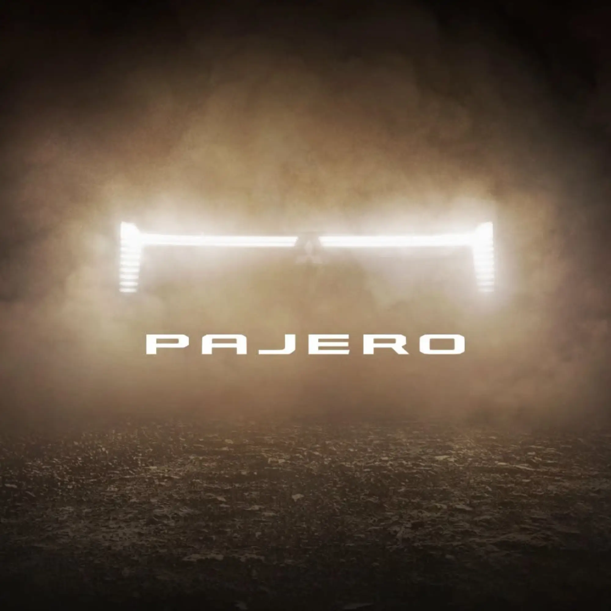 Main Cover Pajero